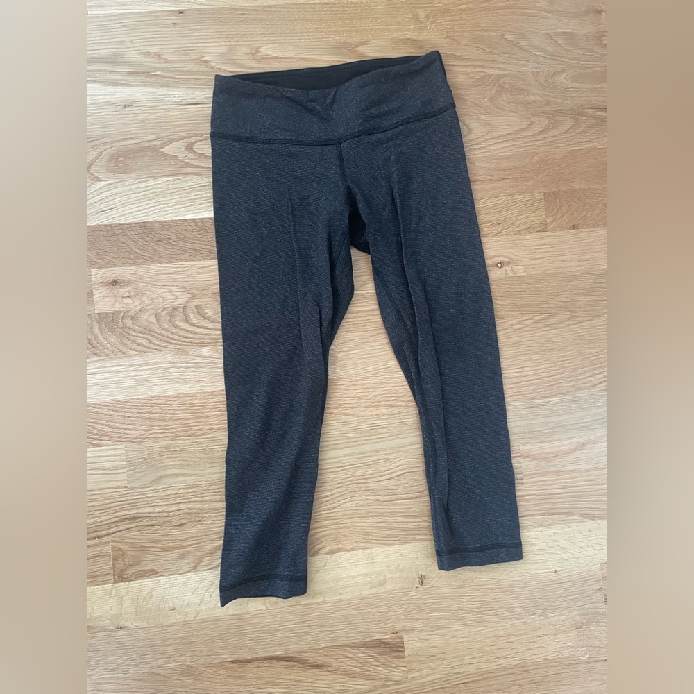 Lululemon Gray Cropped Tights